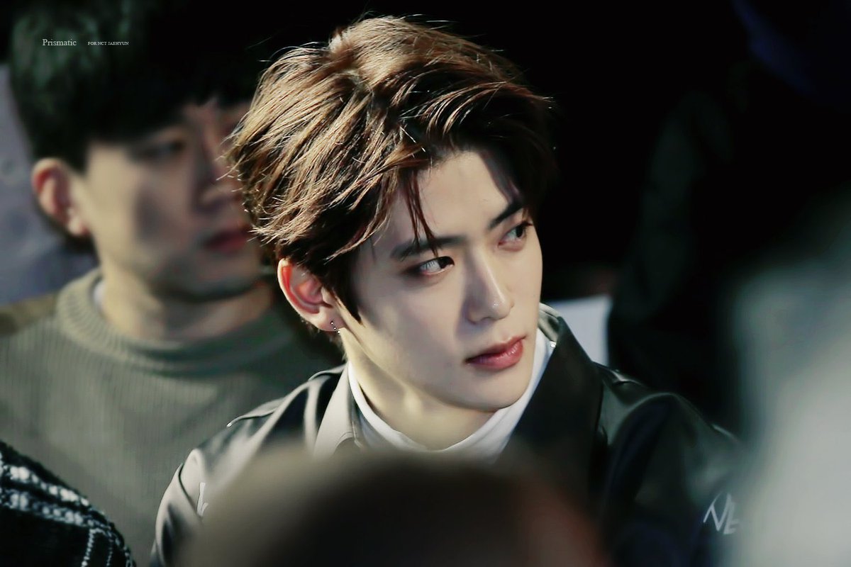 180cm 넘는 남돌봇 tweet media