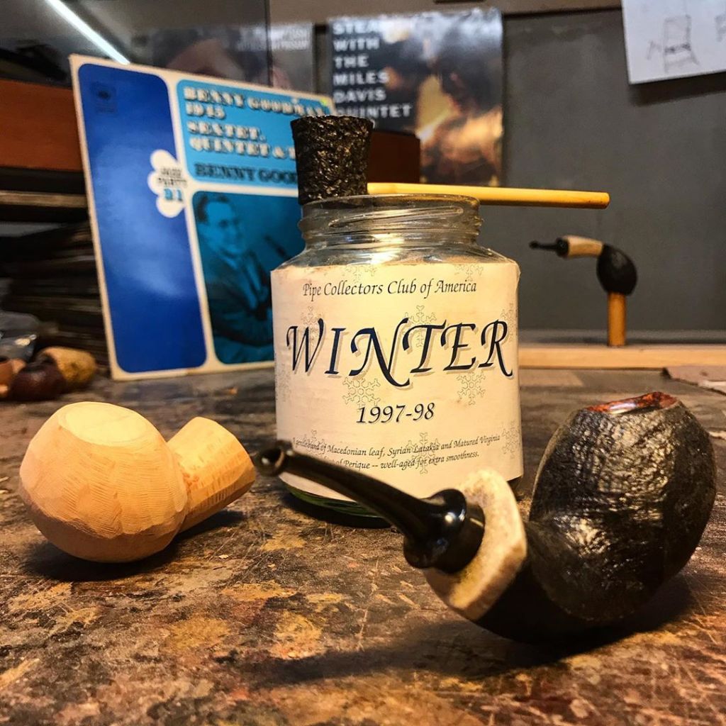HeinemannPipes's tweet photo. Finished one pipe and started working on a new one while enjoying this rainy spring day. PCCA Winter in a pipe made by Tommi Teichmann and Benny Goodman on the turntable https://t.co/9W3PfEUQPC https://t.co/ecJIuBR5JX