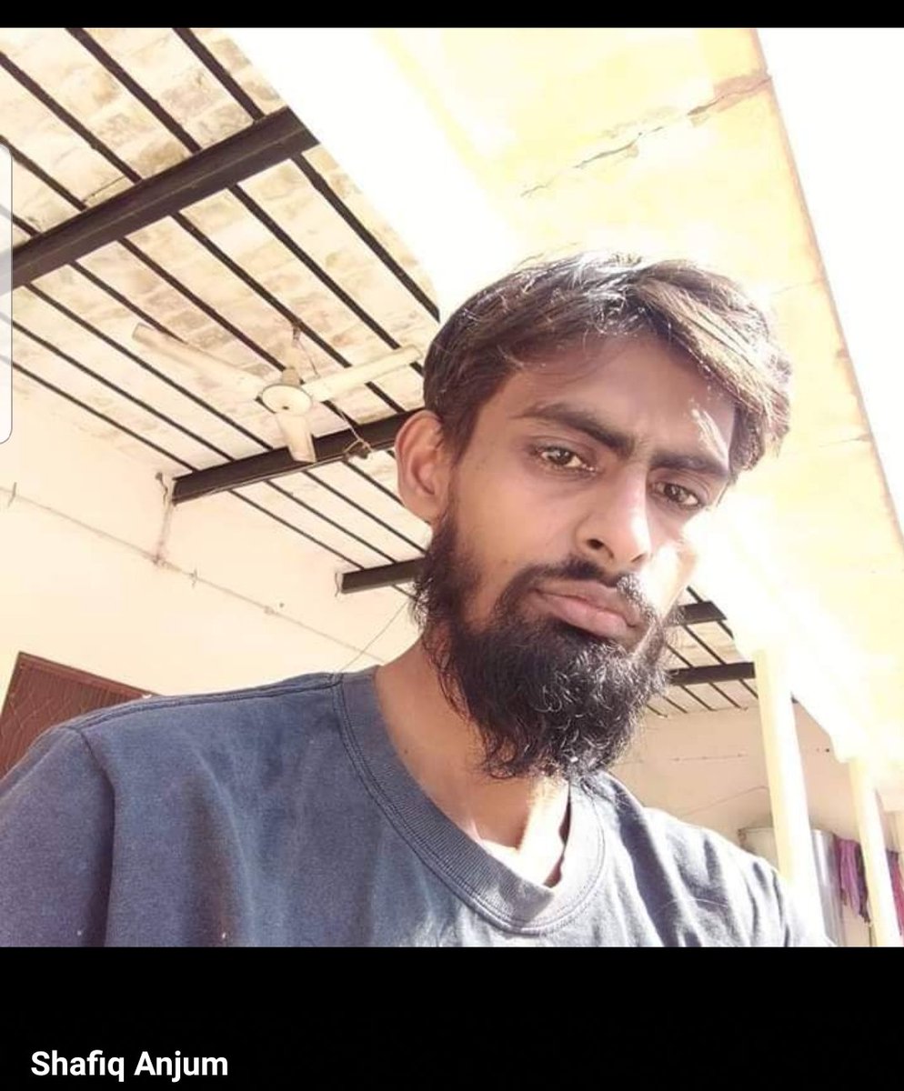 AgentSaffron's tweet photo. Shafiq Anjum who says he lives in Jafradbad, Delhi was seen celebrating the killing of Indian soldiers in #Handwara encounter. https://t.co/n0PwIWi760