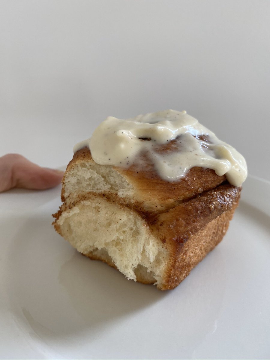 DimityPaul's tweet image. Can scroll. #CinnamonScrolls #isobaking #sunday
