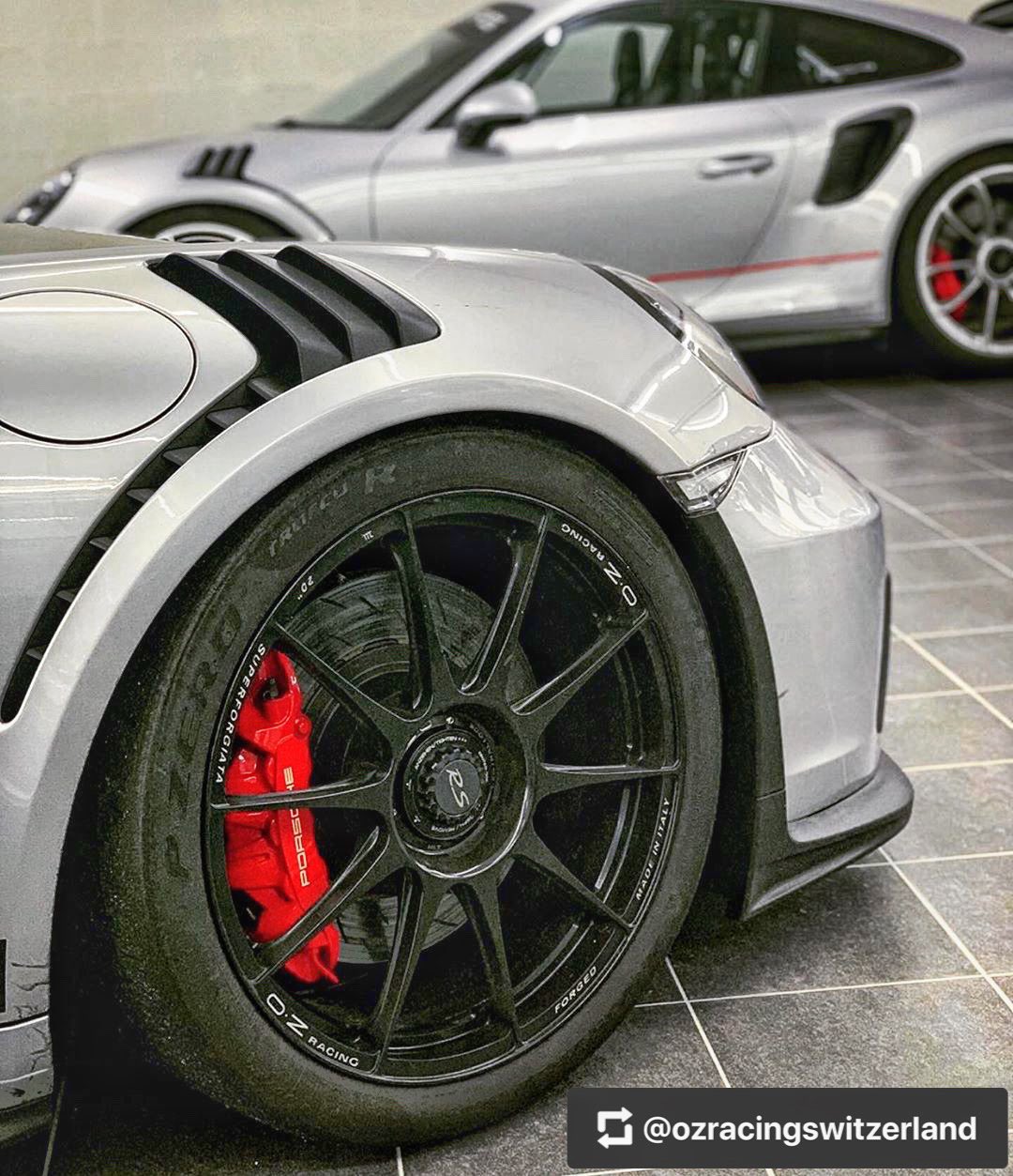 な*ー様 OZRACING FORGIATA超軽量 鍛造PROXES17インチホ ホイール 車 oz 17インチ」の人気商品一覧 | 安い商品を通販