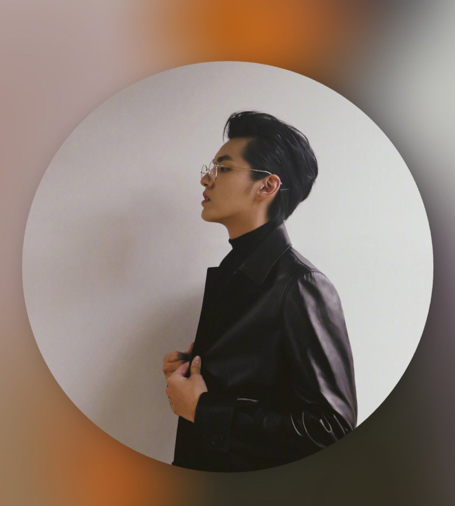 EDNewsChina's tweet photo. Over 100 Chinese musicians will give a virtual charity show named "Believe in the Future" to help people ease #COVID19 anxiety, with the first performance starting on May 4. The celebrity lineup includes ＃FayeWong, ＃CaiXukun, ＃JJLin and ＃KrisWu. https://t.co/xDWTpf41j5