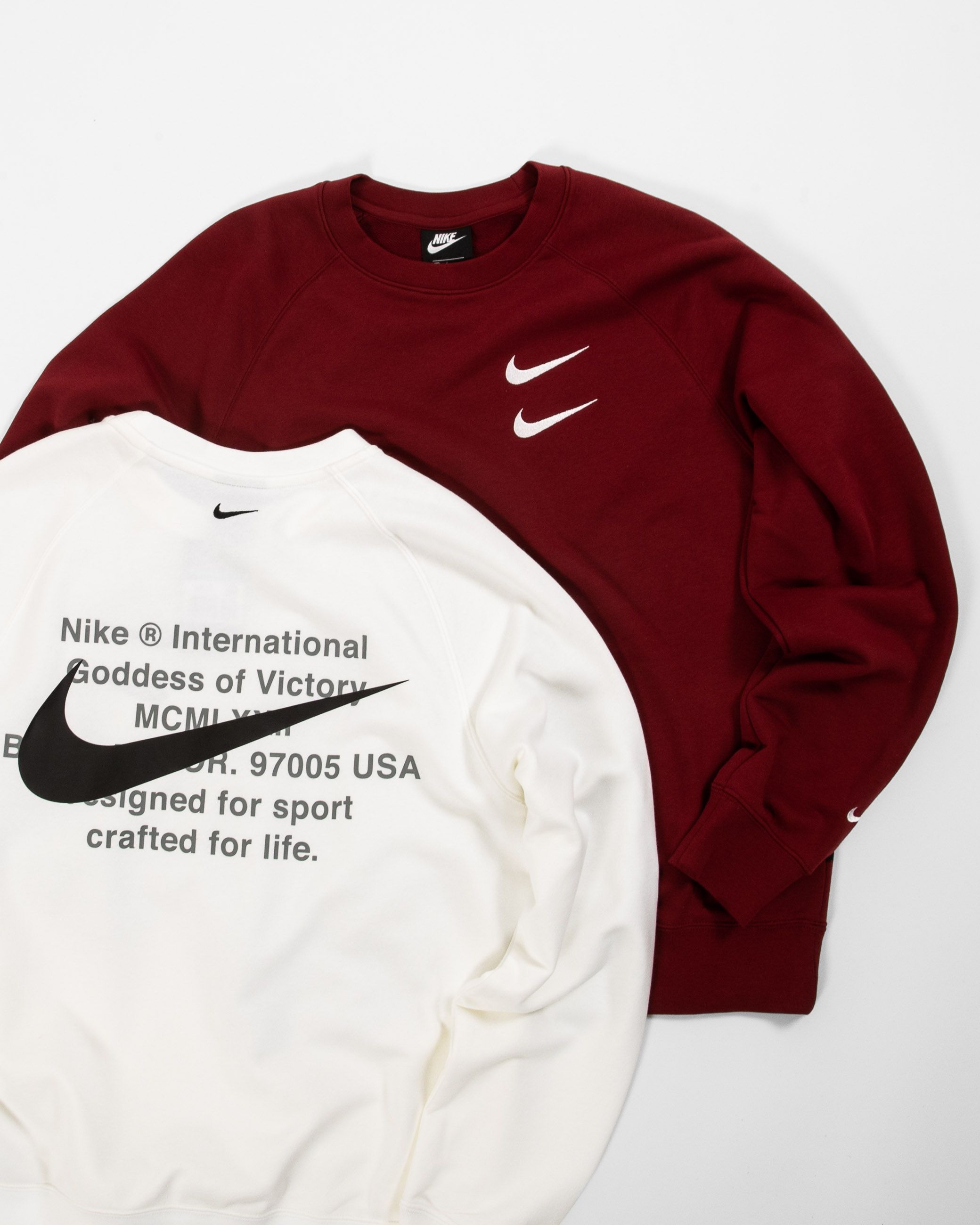 Titolo on Twitter: "Just In 🔴 The admired Double Swoosh Collection gets a  new style with this Nike Sportswear French Terry Swoosh Crew Sweat.⁠  https://t.co/ndfa3N3hgS small to x-large⁠⠀ 🔎CJ4871-101 and CW7399-677⠀ # titolo #