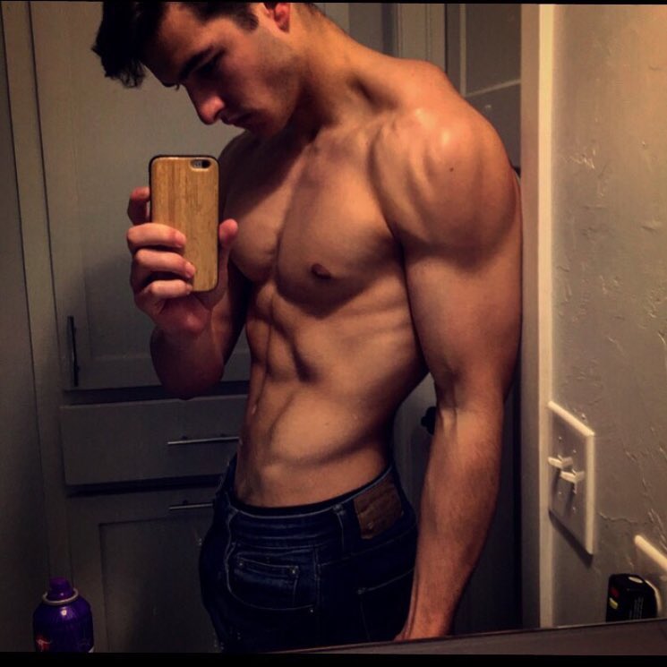 malemodeltalk on Twitter: "Darrell Jones #hunk #hot #hotguys…