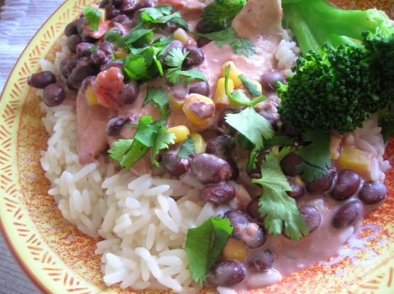 flexirecipes's tweet photo. Crock-Pot Chicken With Black Beans &amp; Cream Cheese preparation time: 3 min., cook time: 240 min.  https://t.co/scCodeEXo0 https://t.co/74wleo9fud