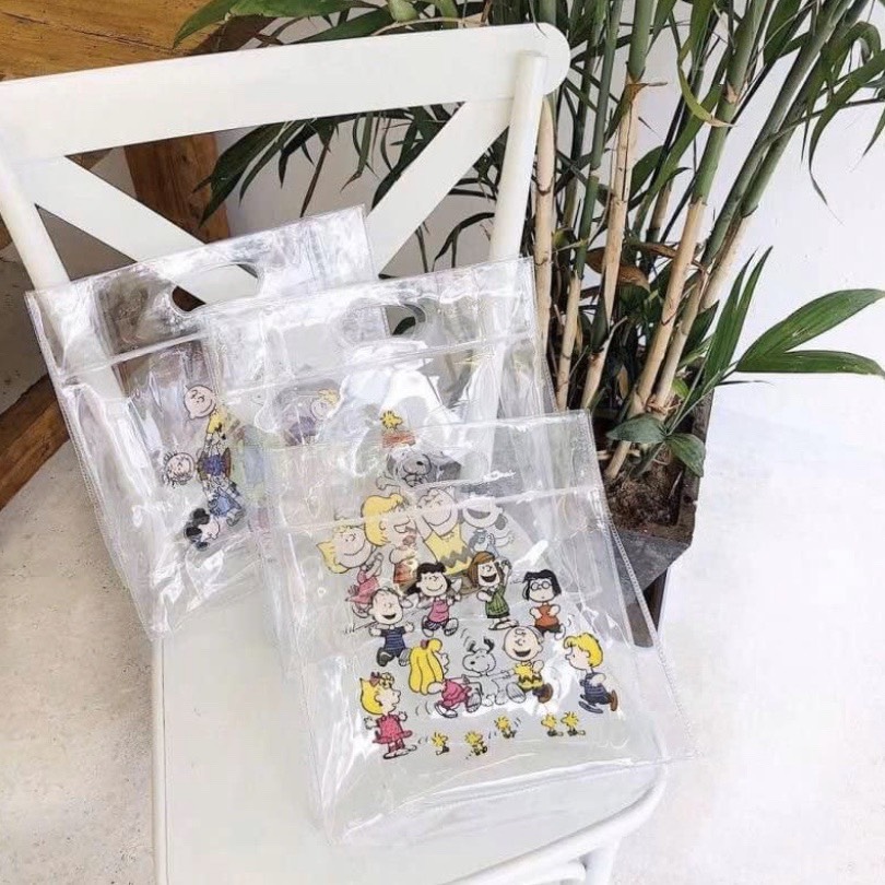 pencutethings's tweet photo. กระเป๋าใสSnoopy Transparent Bag🧸
กระเป๋าถือใส ลายสนูปปี้ 
วัสดุเป็น PVC กันน้ำ
จุของได้เยอะมากกกก✨
ขนาด 12” x 12” x 4”
มี 3 ลาย
ราคาใบละ 150 บาท
———————————-
#สนูปปี้ #กระเป๋าใส https://t.co/tQkp9teQsa