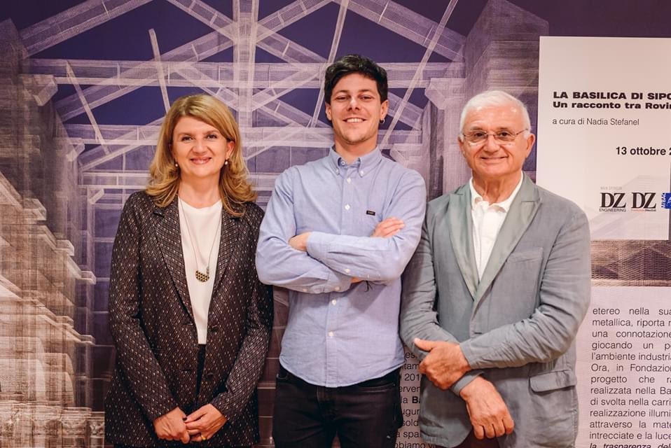 FondazioneDZ's tweet photo. Era ottobre 2018, la #FondazioneDinoZoli inaugurava la mostra fotografica del progetto della Basilica di Siponto by #EdoardoTresoldi, illuminata da #DZEngineering
#archivio #lanostrapassione #arte #DinoZoliGroup #iorestoacasa https://t.co/F0GCPDJrDr