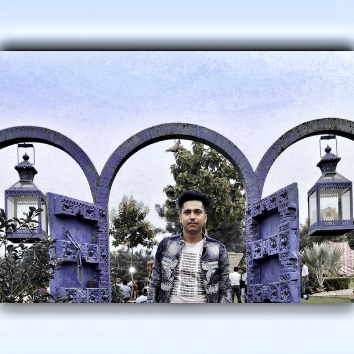 VeerJaglan's tweet photo. #NewProfilePic https://t.co/ossurxh6YE