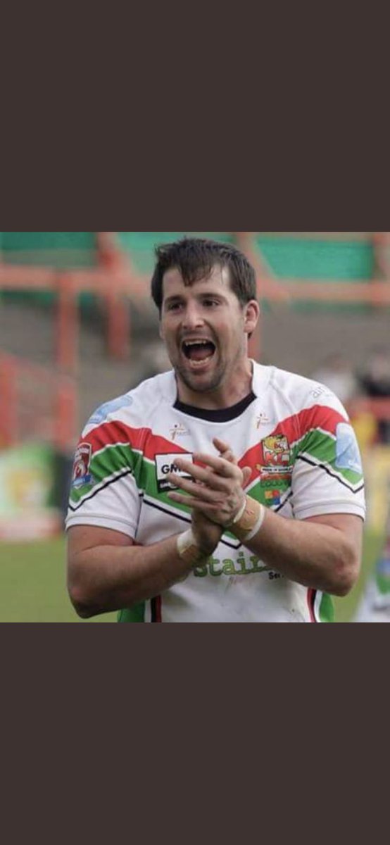 ovendenarlfc1's tweet image. 5 years today we lost a legend 🏉❤️#RIPDANNY #DJ6 #NEVERFORGOTTEN