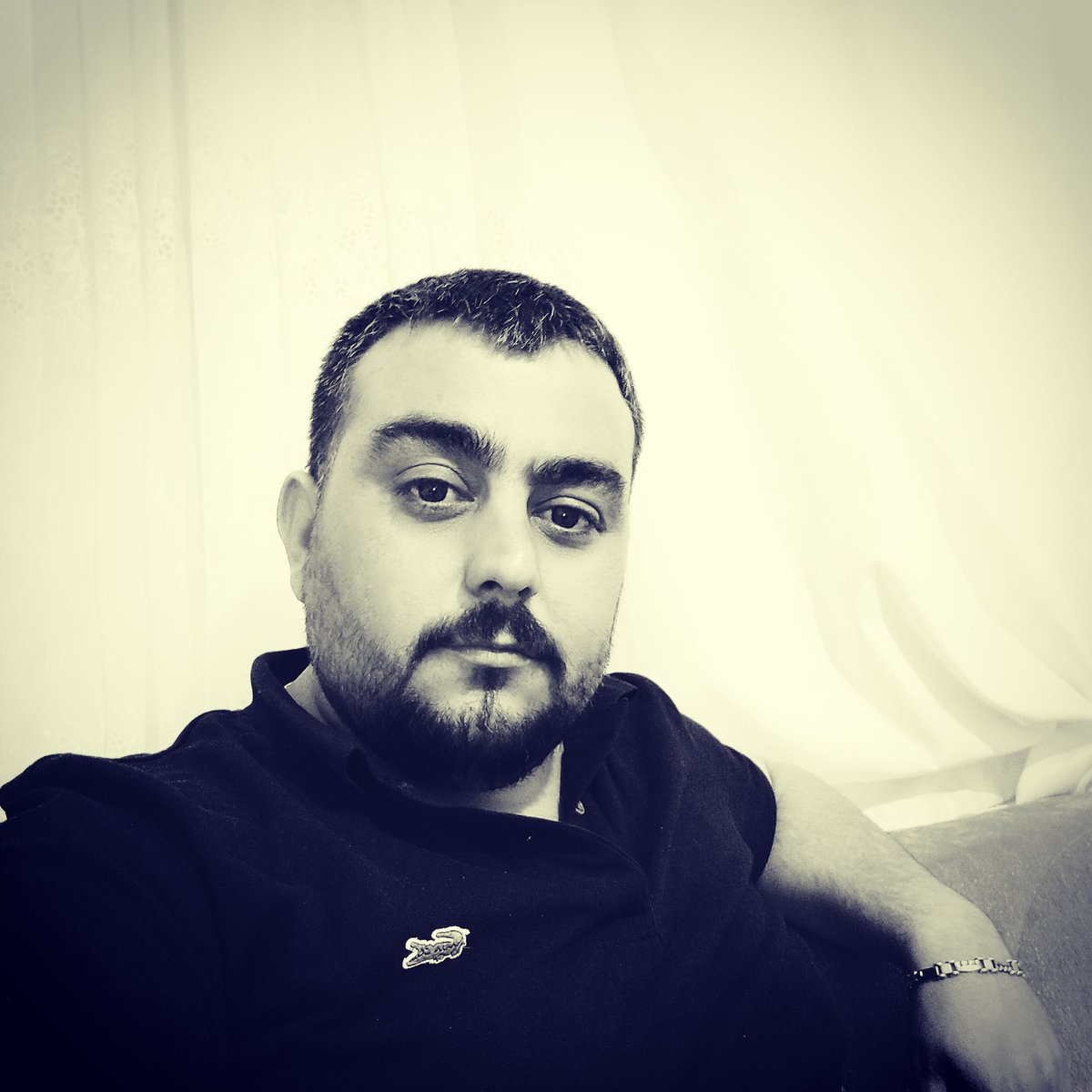 SBuyukcura's tweet photo. #YeniProfilResmi https://t.co/Y1iMnBYkDH