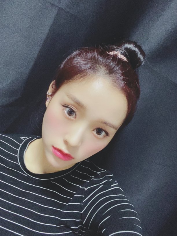 GahyunPress's tweet photo. 200503  -  Gahyeon post on DC App #드림캐쳐 #가현 https://t.co/aXO4nky6Co