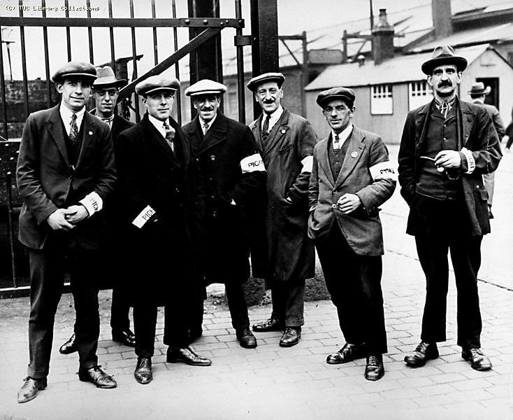 EnglishRadical's tweet photo. The general strike, one of the most significant industrial disputes of the 20th century, began #OnThisDay 1926. The strike saw 1.7 million workers - mainly in transport and heavy industry - come out in support of the locked-out miners, but @The_TUC called off strike 9 days later. https://t.co/EzKMngXt4p