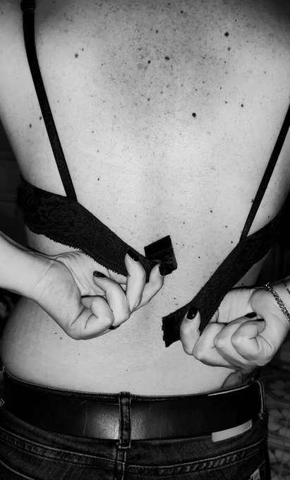 Buona domenica!!! Abbiamo aperto un account Instagram seguiteci pure li 😘 https://t.co/EStZZMhGz5 https://t<a href="/tag/naked"class="tags"><span>#naked</span></a><a href="/tag/nude"class="tags"><span>#nude</span></a><a href="/tag/ass"class="tags"><span>#ass</span></a><a href="/tag/onlyfansgirl"class="tags"><span>#onlyfansgirl</span></a><a href="/tag/onlyfansbabe"class="tags"><span>#onlyfansbabe</span></a>