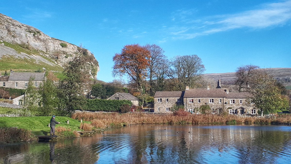 NickyLawImages's tweet photo. Just reminding myself of the beautiful county that I live in! #Yorkshire #LockdownLove ❤
#scarborough #Rylstone #Kilnsey #TrollersGill https://t.co/jp5eMPJ81p