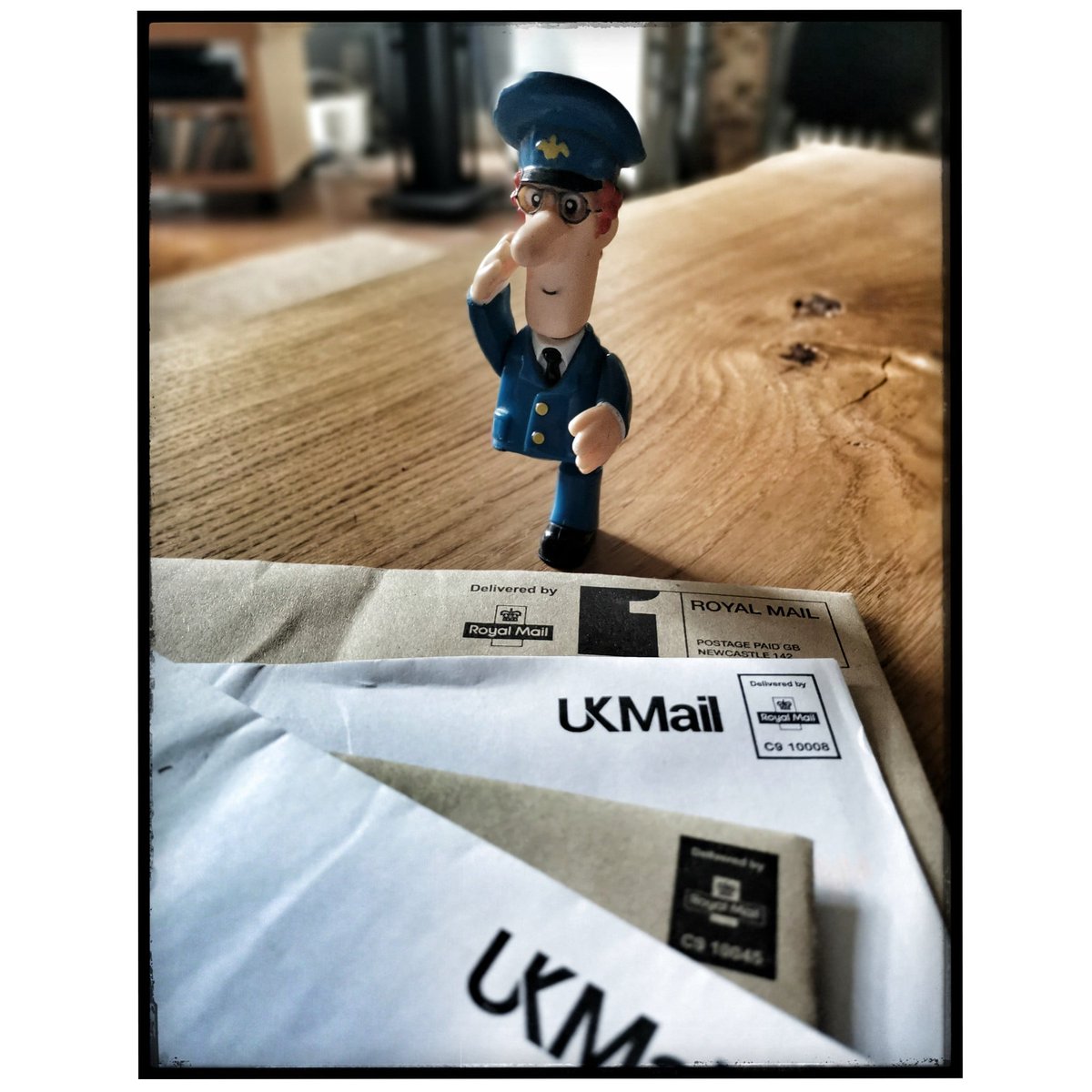 Postman Pat In Lockdown tweet media