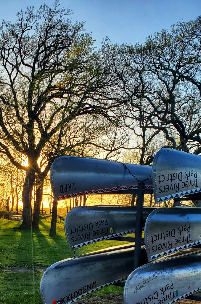 Take a deep breath....protect your peace. 
YOU are essential.  

#gritgraceandgratitude #purposedriven #protectyourpeace #YouAreEssential #minnesotaspring #clearylake #minnesotasunset #breathe468 #strongmindgoals