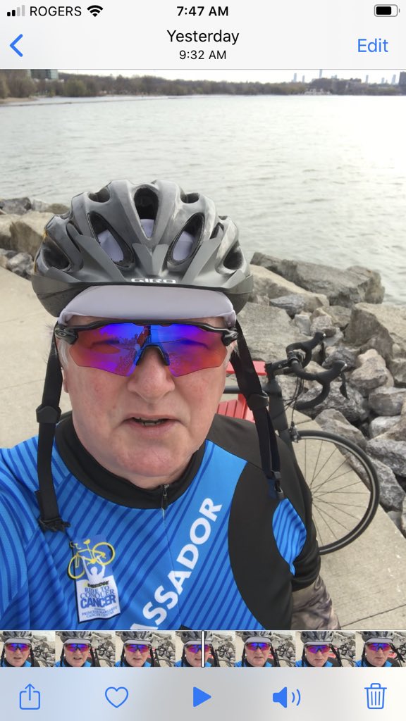 nexthome_gta's tweet photo. Morning, Toronto! Editor Wayne Karl on a quick COVID-19-coping bike ride and ‘condo tour.’ Look at these gorgeous communities and developments along the waterfront! @MenkesLife @tridel @danielswtrfront #firstcapitalrealty @EmpireEDS
#Toronto #etobicoke #humberbay #harbourfront https://t.co/AyDY2mFypY