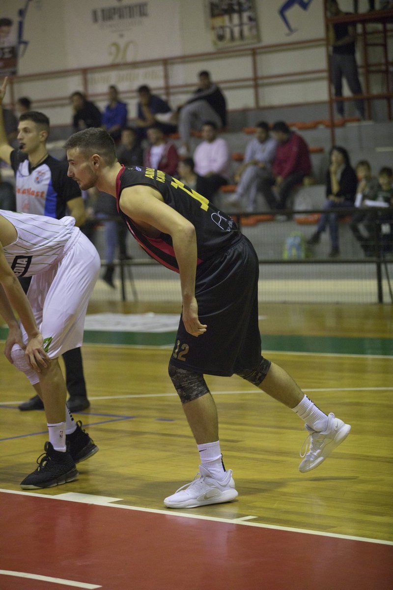 ApollonBc's tweet photo. To τμήμα μπάσκετ ��ου Απόλλωνα Καλαμαριάς εκφράζει την βαθύτατη οδύνη του για τον ξαφνικό χαμό του Δημήτρη Μόρα. Ο πατέρας του πρώην καλαθοσφαιριστή της ομάδας μας, Ηλία Μόρα, δυστυχώς "έφυγε" από την ζωή το Σάββατο. Τα θερμά μας συλλυπητήρια στον Ηλία και την οικογένειά του. https://t.co/ElKoa4ZAI1