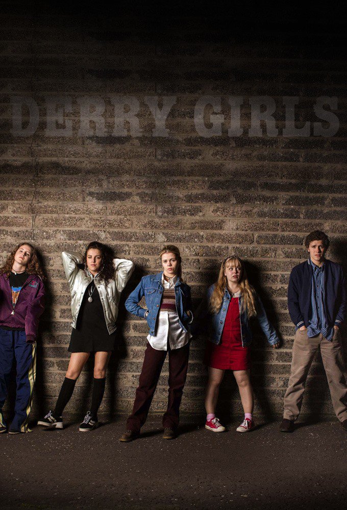 • Derry Girls •(Netflix | Comedy | 2018— | 2 seasons—)Cerita empat siswi dan seorang siswa sekolah menengah menghadapi tantangan universal untuk menjadi remaja. Berhasil bikin ngakak dengan humor Irish dan karakter-karakternya yang koplak!