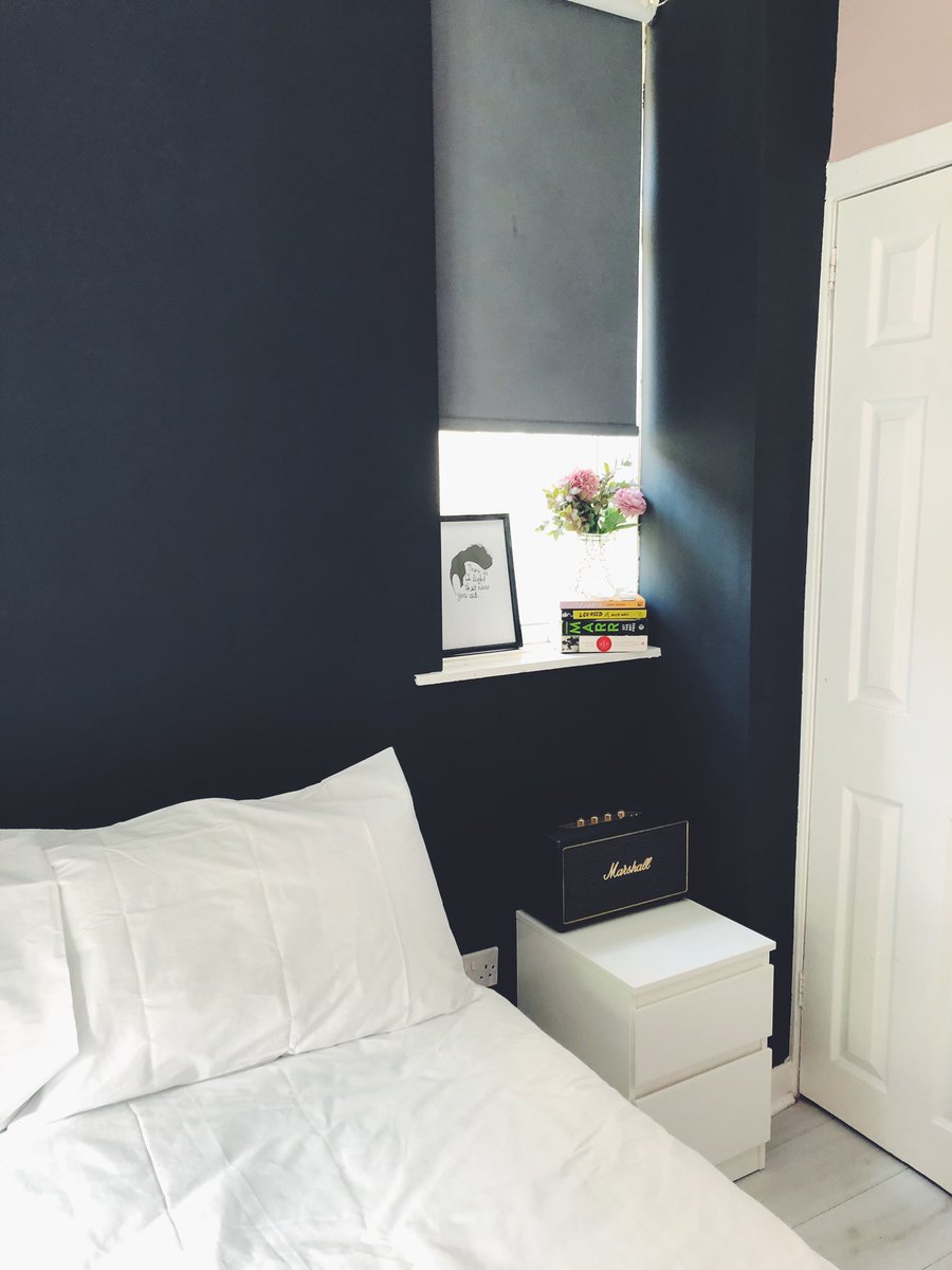 nadinettv's tweet photo. 🖤💕🤍 DIY bedroom makeover @FarrowandBall #CinderRose + #OffBlack. The boujee super soft sheets are a marshmallow dream 🤍💕🖤 https://t.co/cPidsOT8Pb
