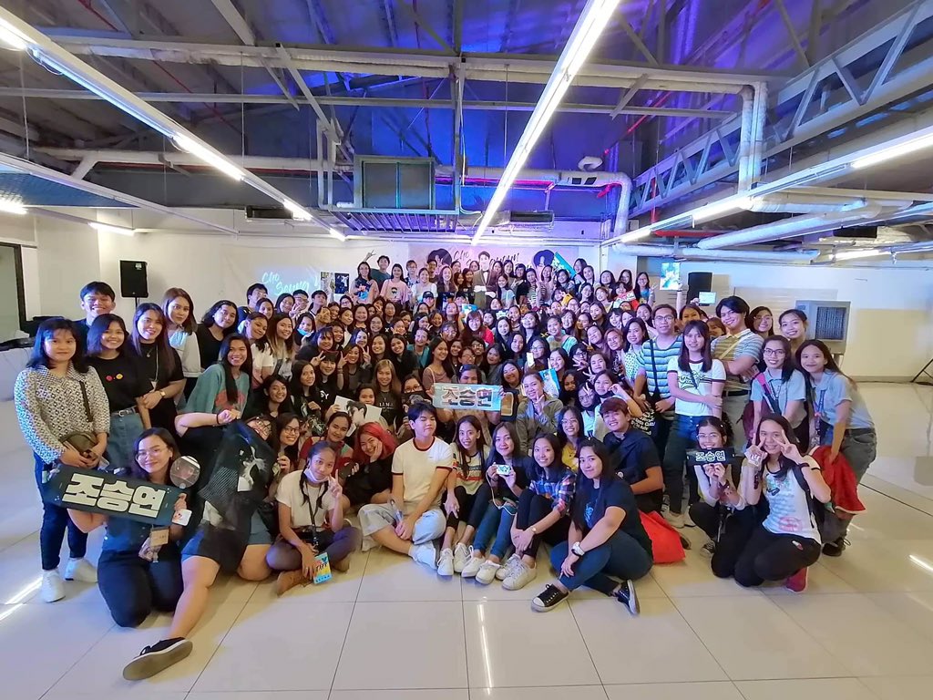 jampauuuu's tweet photo. Miss my one-its and woodz fam ;(
#X1FLYHIGH https://t.co/ylONU411F5