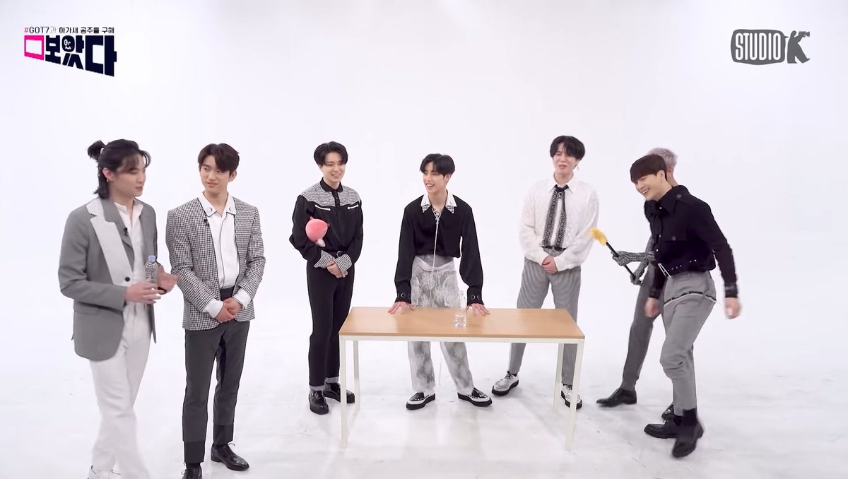 doublebeom's tweet photo. from surprising us with a new concept down to feeding us with great contents that filled us up with so much laughter, we couldn't thank you enough for doing so much despite the situation rn.

though the era was short lived, it was one of the best yet!

#HappyToHaveGOT7 #GOT7 https://t.co/Tir15aG3rg