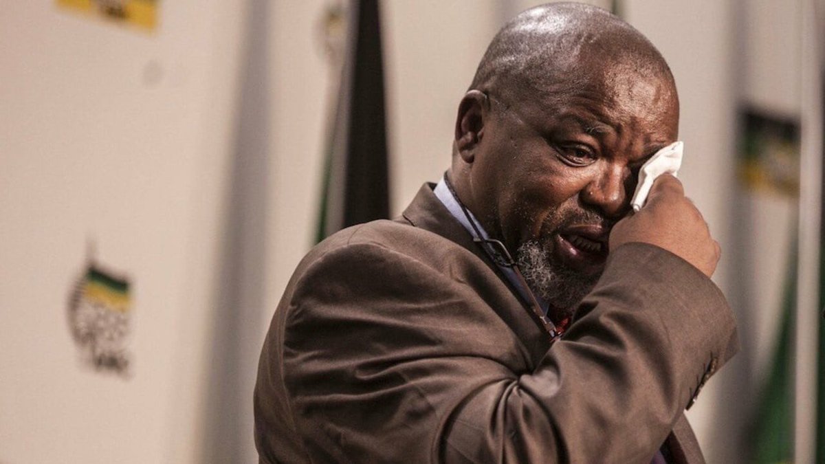 willyT_official's tweet image. Kubuhlungu ukuba mnandi 🤨, awazi kuthi uyayhandwa or kufunwa lomlilo 🍆💦 😢💔