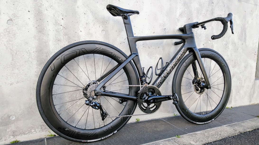 bikeshopforza's tweet photo. 本日の納車もS-WORKS VENGE。
連日ありがとうございます。しっかりとメンテナンスを行いまして、無事納車と相成りました。
楽しく使ってあげてください!
https://t.co/Bdjf2ltZIj
※SW VENGEの52サイズ限定オファーも是非チェックしてみてください!
#sworks #venge #newvenge #roval https://t.co/16MRQv5zvc