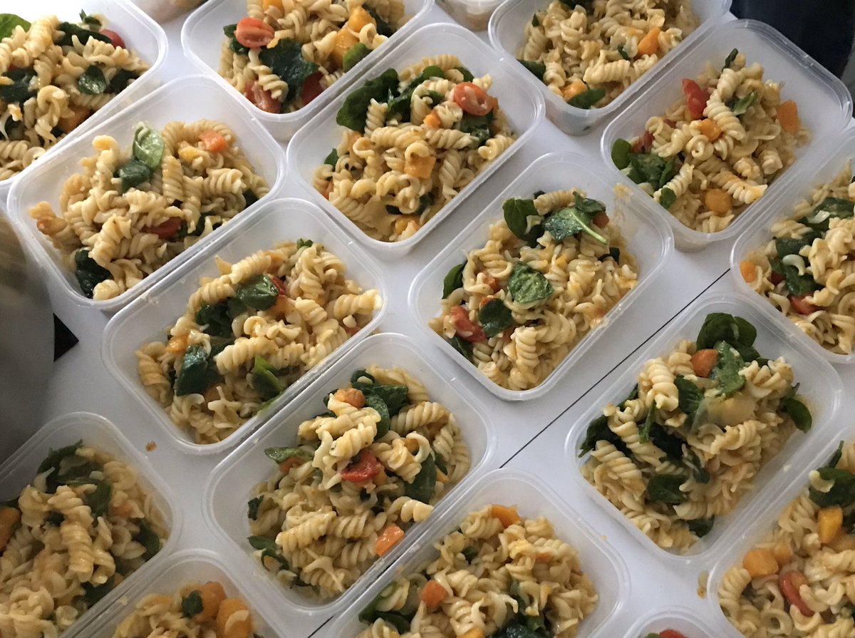 I know money is tight for a lot of us atm but if you can help and have a something you can donate our friends <a href="/TootComKitchen/">TootingCommunityKitchen</a> do amazing work for the homeless &amp; vulnerable, it's a charity I'm proud to give my time &amp; resources to every week. Px

gofundme.com/f/help-raise-m…