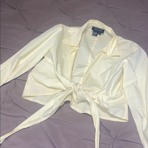 So good I had to share! Check out all the items I'm loving on <a href="/Poshmarkapp/">Poshmark</a> #poshmark #fashion #style #shopmycloset #joie #lillypulitzer #spenserjeremy: posh.mk/zmFUXHClb6