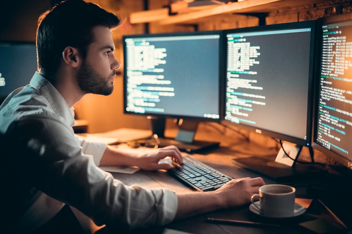 GigaSpaces's tweet photo. @yoavei recognizes 5 major trends when it comes to #BigData and #analyticsthat he believes are going to shape 2020, including #hybrid & #multicloud architecture, #translytical systems, & operationalizing #ML with #MLOps. Do you agree?https://t.co/rCWWZJ5mNl
#cloud #MLOps https://t.co/xA8KAXwUU7