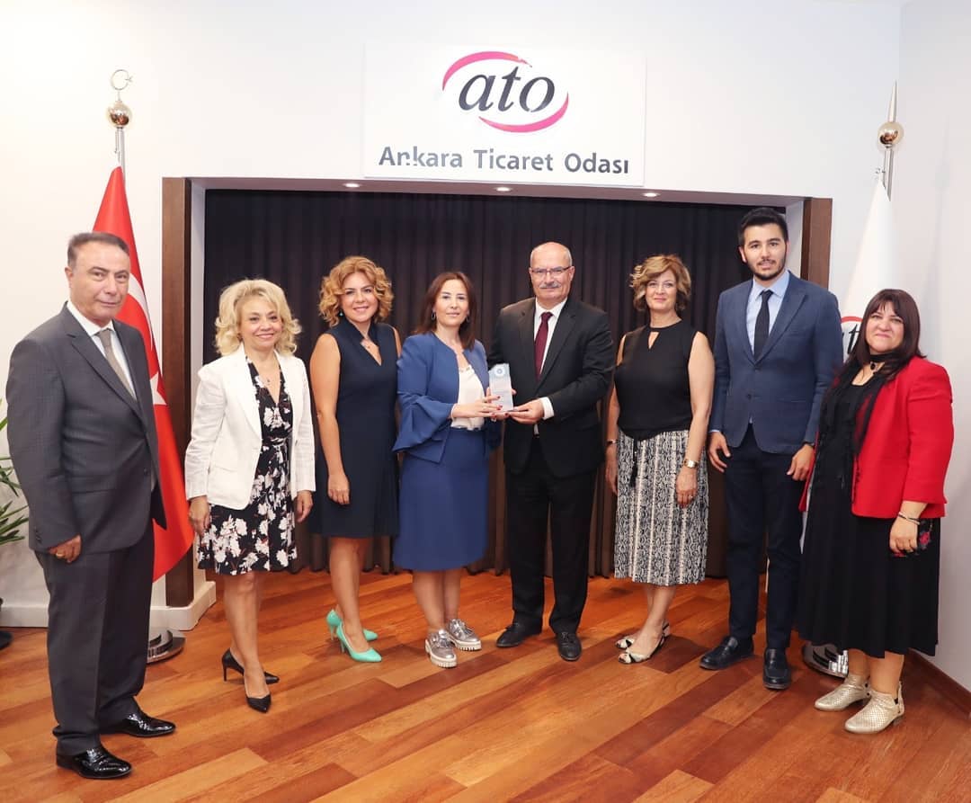 tabiddernegi's tweet photo. Ankara Ticaret Odası Başkanı Gürsel Baran'a TABİD yönetim kurulu olarak ziyarette bulunduk. Devam etmekte olan projelerimizden bahsedilmiş ve işbirliği konularında fikir alışverişi yapılmıştır. https://t.co/77MHW0vBKR