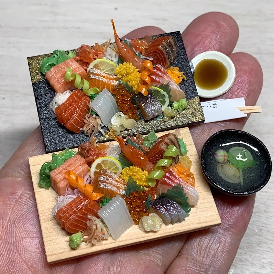 間違って食べてしまいそう？粘土で作られたお刺身の10種盛り合わせ！