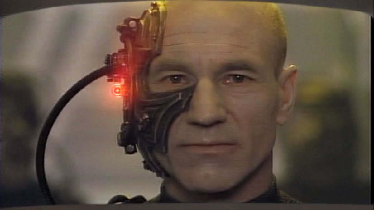 strtrk1701's tweet photo. @leesargent Maybe they didn't damage too much? They kept his face open by not giving Locutus an eye covering #EyeBorg https://t.co/KawU2wFnVv