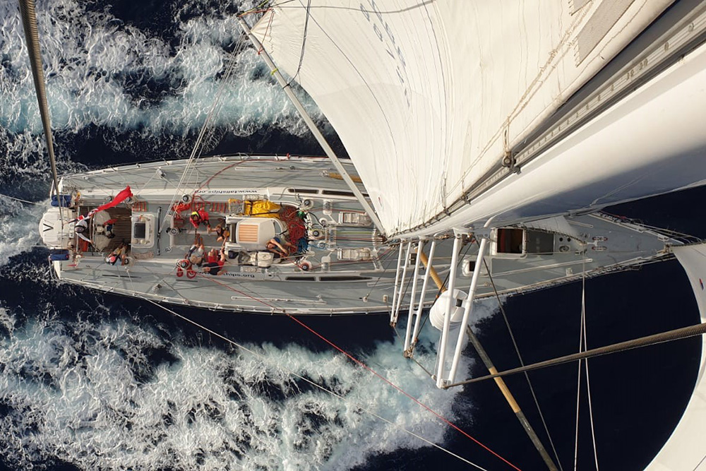Cruising_Assoc's tweet photo. 🔵🔵CA MEMBER ALERT: @FirstClassSail BIG PRIZE DRAW 
FULL DETAILS &amp; NEW ENTRY CRITERIA 🔵🔵
https://t.co/UrZ6pWEehn

#FCS #FirstClassSailing #AtlanticCrossing #SailBiscay #Transat #Prizes #CAPrizeDraw https://t.co/Eg79ACE1d4