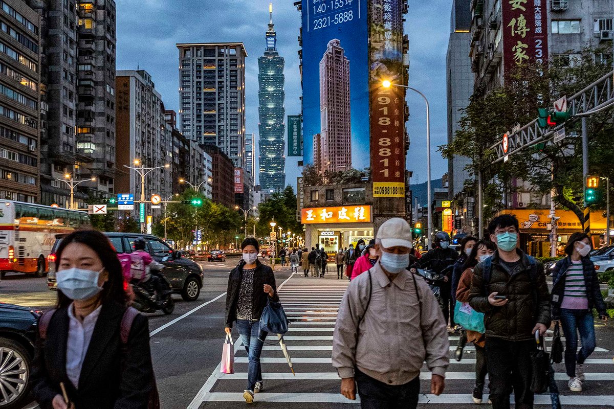 端傳媒initium Media Twitterren 傳統符號能否用在現代建築 看台北101建築師 李祖原怎麼做 全文 T Co Wh74n1vcou 李祖原將寶塔 元寶 龍等傳統符號置入當代建築 後來招致批評 傳統建築 與 文化符號 能不能用在 現代建築 這其實觸及兩件基本