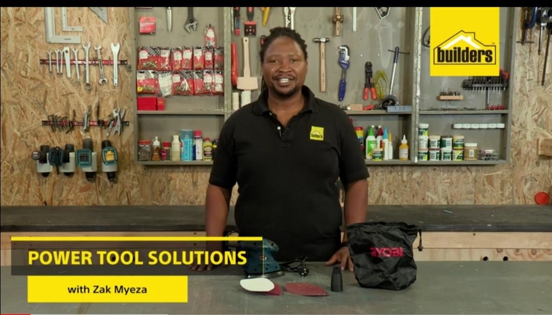Zak_Myeza's tweet photo. Sometimes I don't have the time & energy for a good old hand sandpaper job, so I put this @BuildersSA Ryobi mouse sander perfect for small/compact areas to the test β‘οΈ https://t.co/WPx1bJvvfK
#DIY #BusStopReno #HowToWithZak https://t.co/pEh3QGKm11