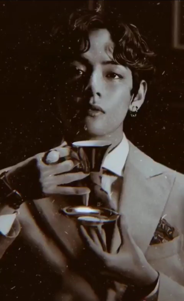 taeheartthrob tweet media