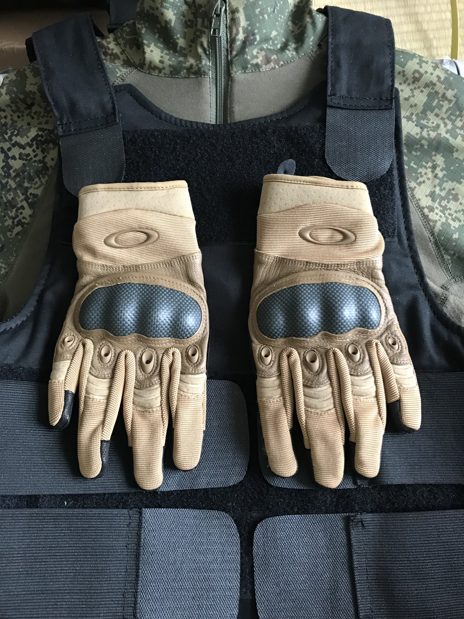 Oakley オークリー タクティカルグローブ 新品 S 米軍実物