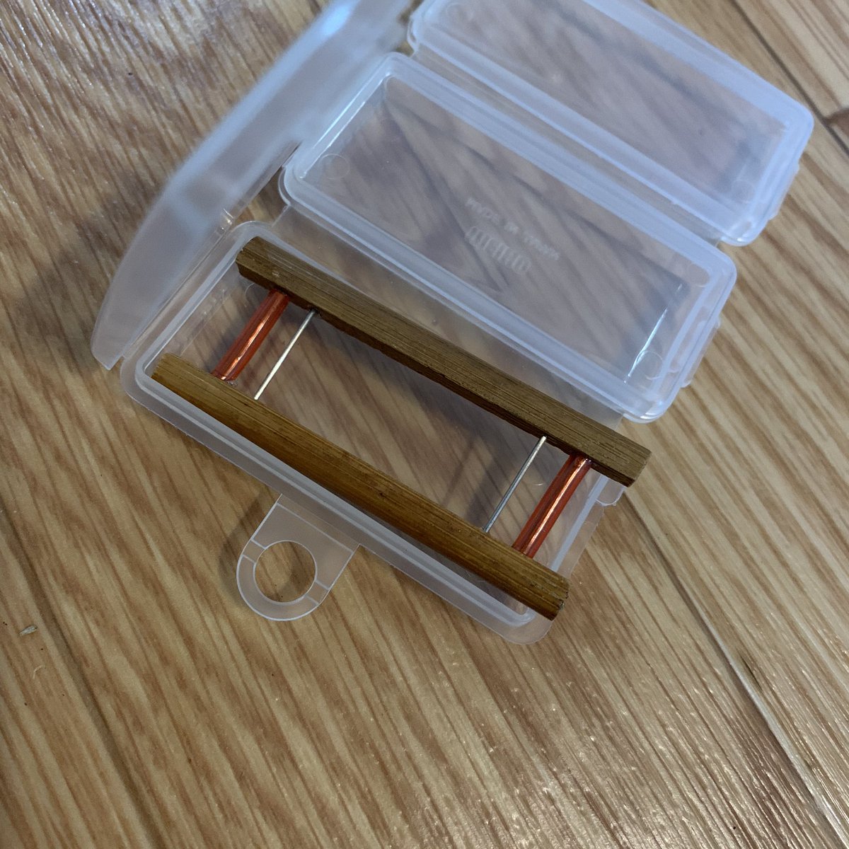 釣り登山未定tino このケースに収まる仕掛け巻きを作りたいところ