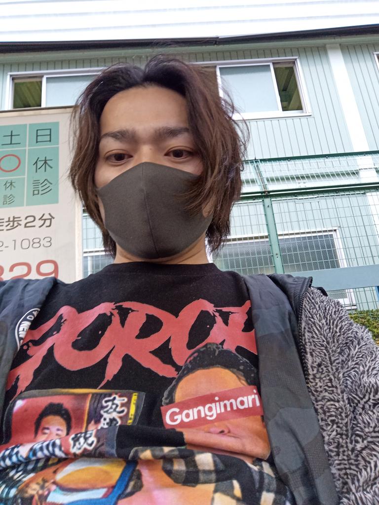 tokojyouzu_oko's tweet photo. ええ加減髪切りたいなぁ…
#ガンギマリ #JSIG #友達の父親 #ゴロリ https://t.co/4iiCFztSjJ