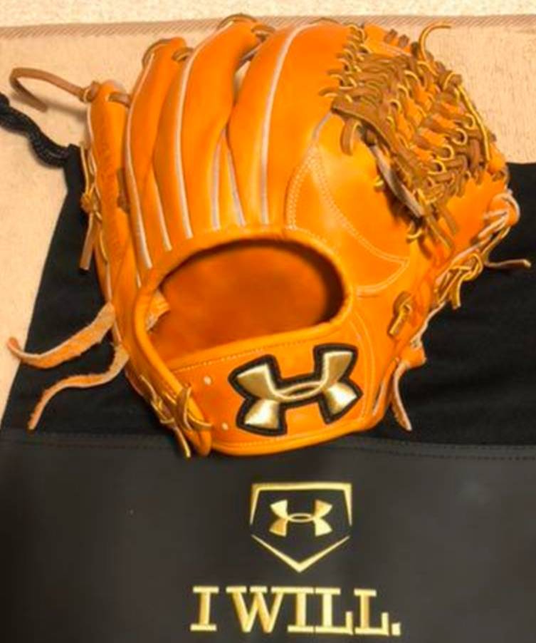 baseball_gj's tweet photo. 〔プレゼント〕
アンダーアーマー　硬式内野手用⚾

〔当選人数〕
3名様

〔応募方法〕
フォロー+リツイート
＊途中で解除すると無効になってしまいます。

〔応募期限〕
5/10
当選者にはDMでお知らせします✨

#アンダーアーマー　#野球　#グローブ https://t.co/DK1k9I29zT