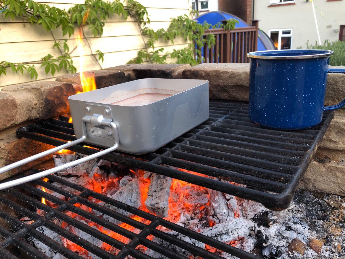 1st Theydon Garnon tweet media