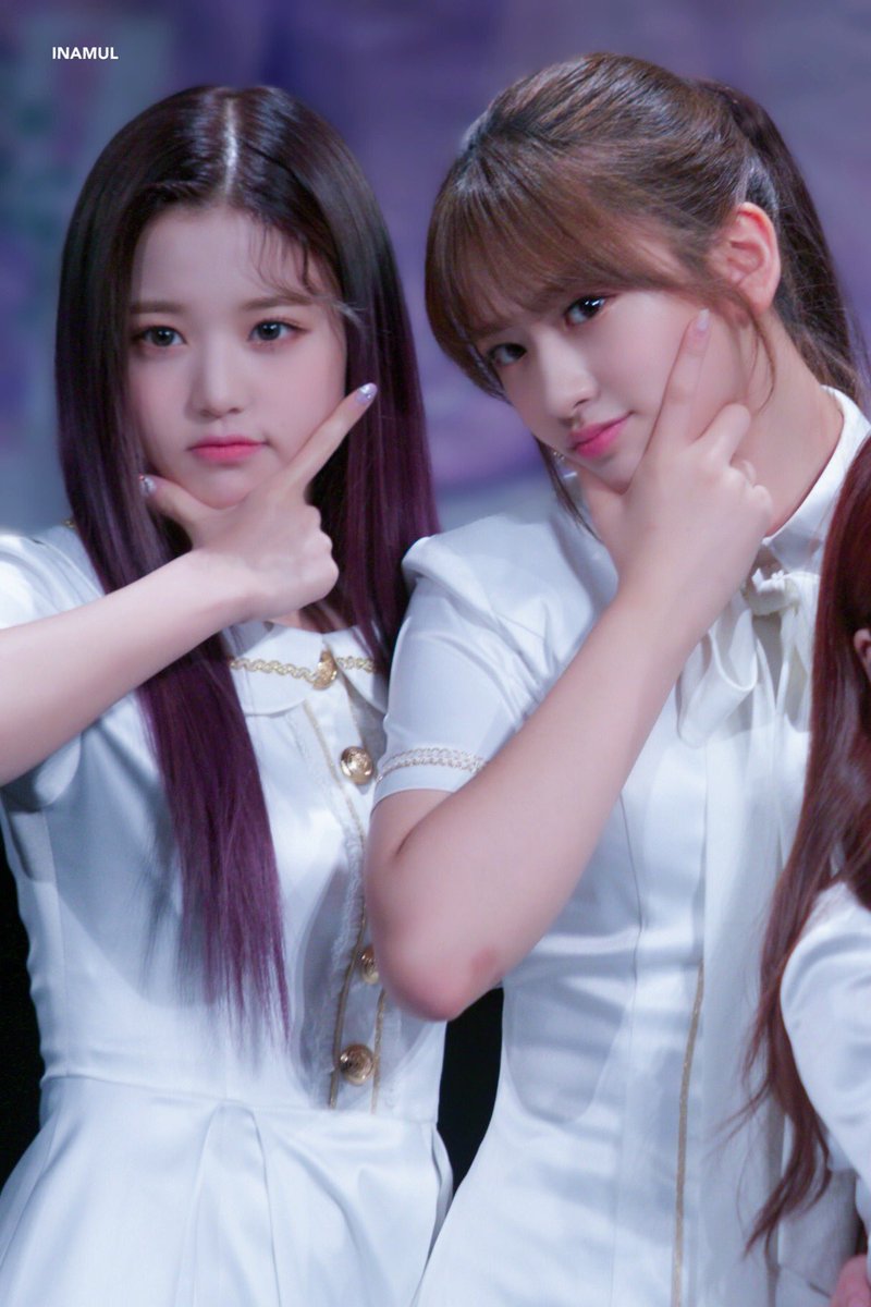 INAMUL12_'s tweet photo. #아이즈원 #장원영팬찍 #장원영 #안유진 #IZONE https://t.co/2IZ0fjzswB