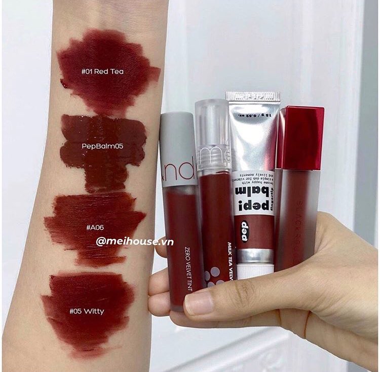 เป็นแดงที่ทาแล้วหน้าขาวและเห็นสีปากตั้งแต่ปากซอย555555 แนะนำให้ทาแบบombreโคตรจะเกาหลี!