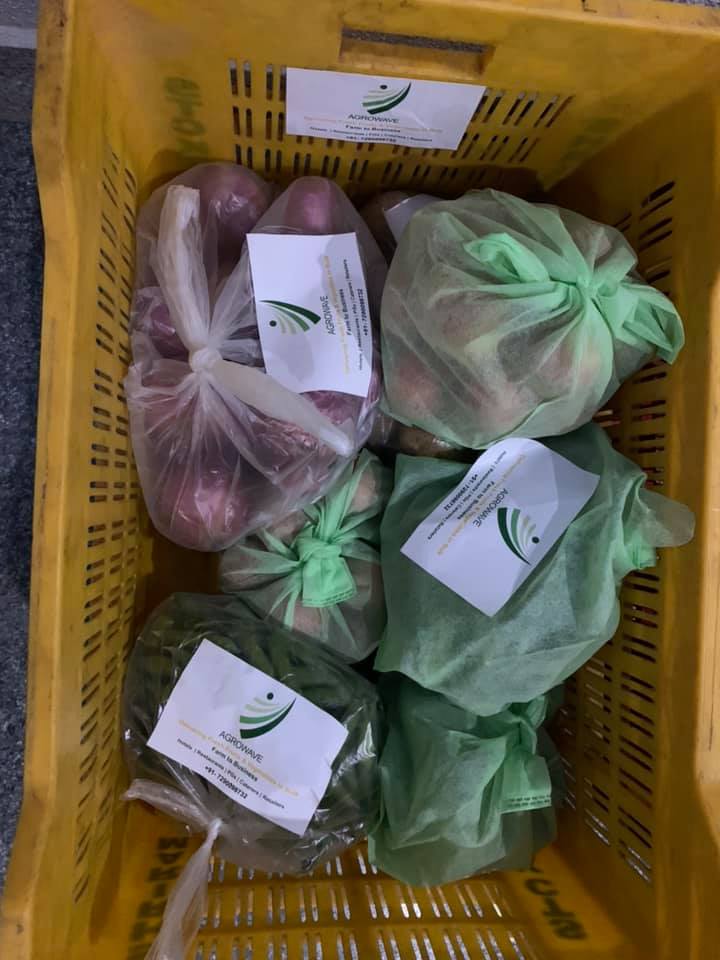 agro_wave's tweet photo. Happy to share that we have successfully done deliveries to all our first time customers amid lockdown.
Thanks for supporting.
Spread the word.
#Agrowave #essentials #Gurgaon #fruits #vegetables https://t.co/gv5Tbe0Hrw