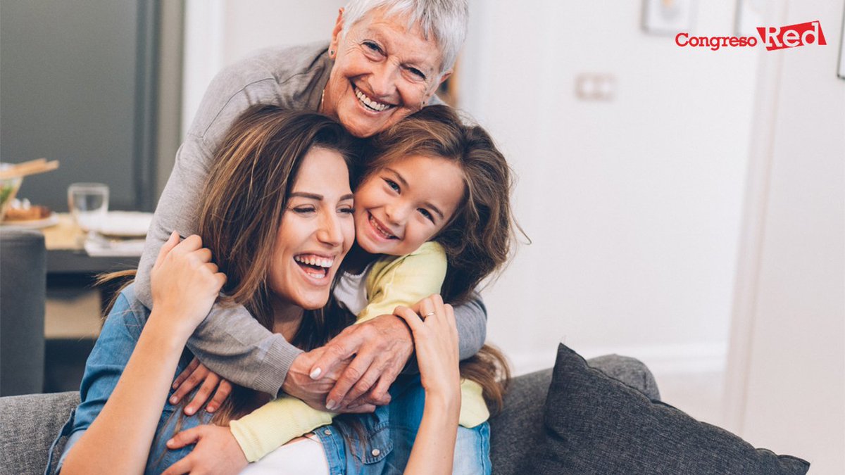 DIGIeLEARNING's tweet photo. Hoy desde #CongresoRED2020 queremos felicitar a todas las madres tanto nos han apoyado.
¡#FelizDíadelaMadre! https://t.co/GTDQgdo6KM
