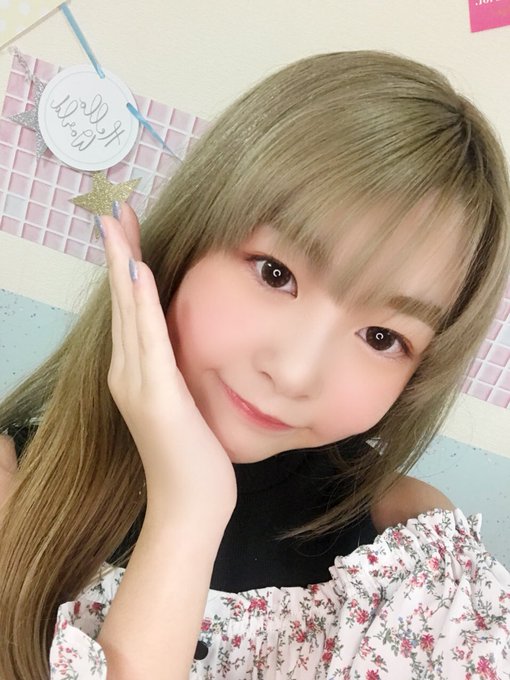 Twitterのコスプレ画像3