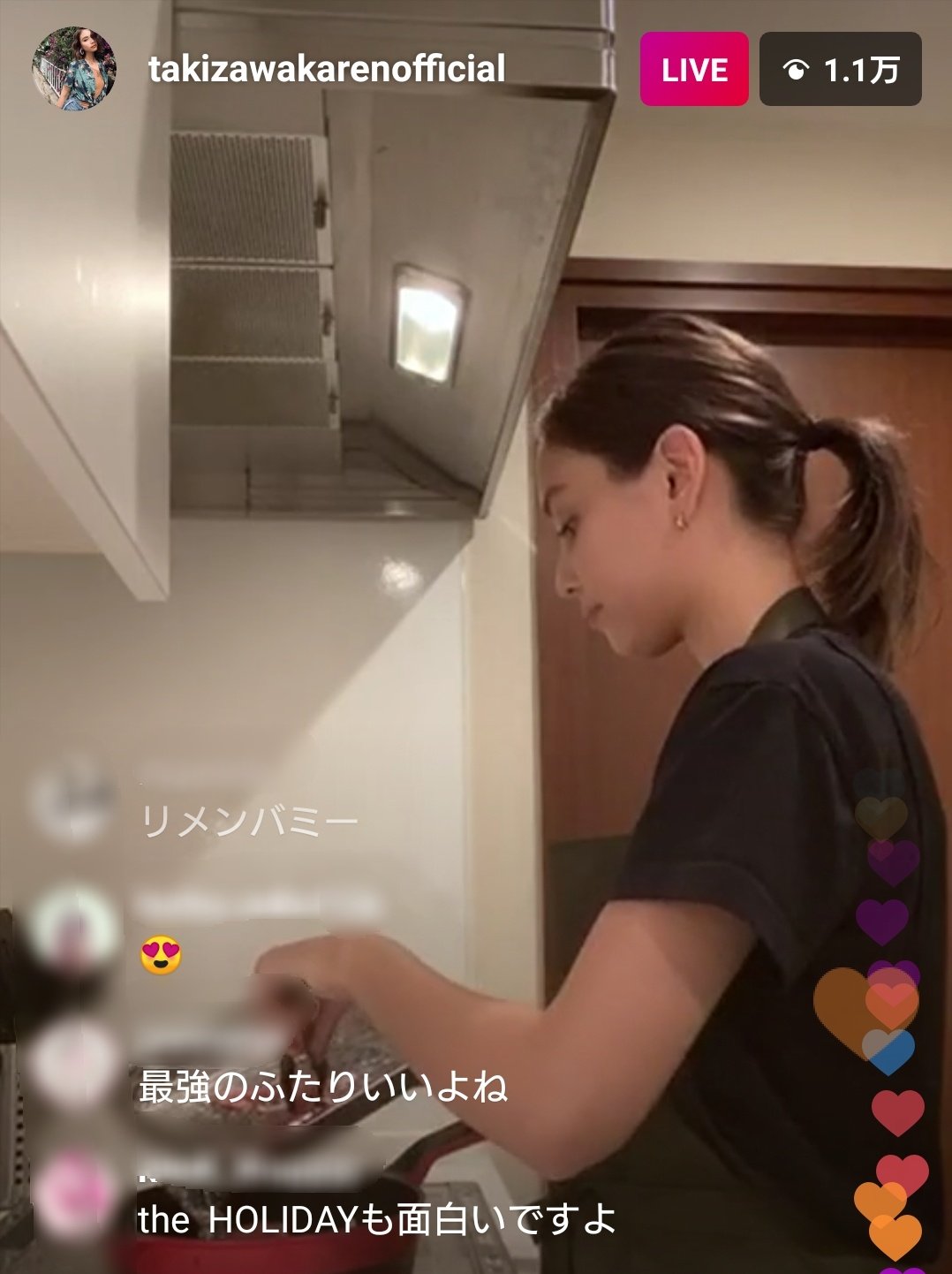 伴伴 滝沢カレンの料理インスタライブ凄い面白かった エプロン姿似合っててビーフストロガノフと牛乳味噌スープをトークしながら手際よく作ってたし 食器の紹介とか素晴らしかったな レシピ本も出してるし流石ですわ いやあ話が楽しくて和んだ