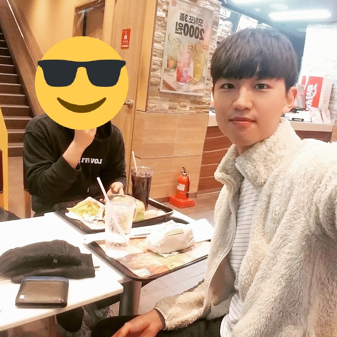 blake970508's tweet photo. #트친소 #게친소 
귀찮아서 안하다 주변 트친들이 해보래서 써봐요 마음 알티 감사합니다 얼마든지 교류해요ㅎㅎ https://t.co/pSAKXNbTav